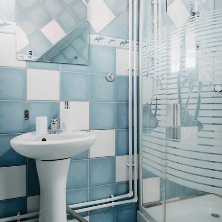 Bed & Breakfast Pensiunea Csur Panzio *